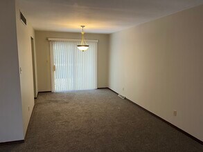 30 Old Orchard Ln in Monroe, OH - Building Photo - Building Photo