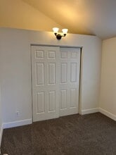 307 Holly St in Nampa, ID - Building Photo - Building Photo