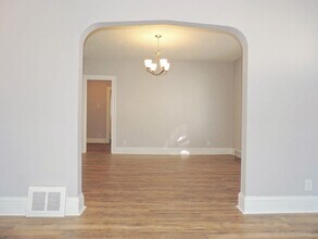 858 Lecona Dr in Cleveland Heights, OH - Building Photo - Building Photo