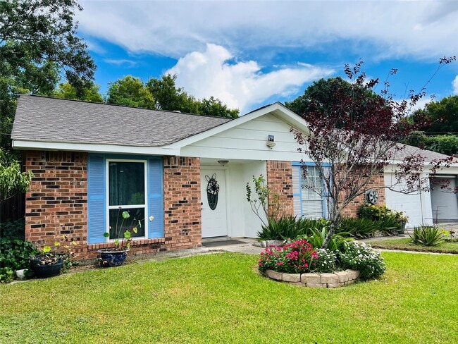 property at 17131 Hewing Dr