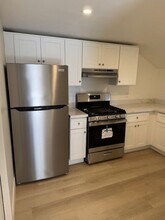 2291 Guerneville Rd in Santa Rosa, CA - Building Photo - Building Photo