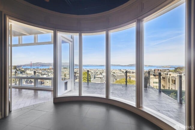 2336 Broadway in San Francisco, CA - Building Photo - Building Photo