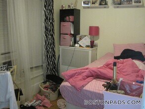 879 Beacon St in Boston, MA - Building Photo - Building Photo