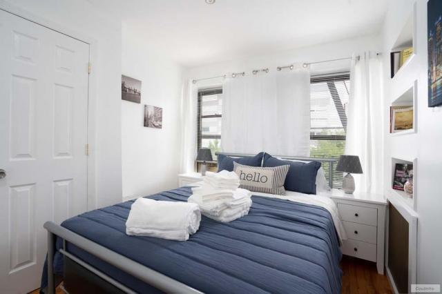 312 E 104th St in New York, NY - Building Photo