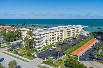 630 Ocean Dr, Unit 412 in Juno Beach, FL - Building Photo - Building Photo