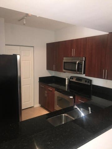 property at 4903 Midtown Ln