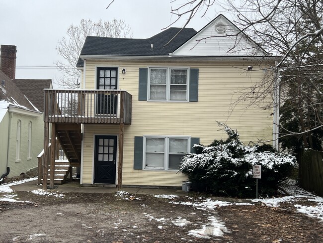 326 E High St, Unit 2