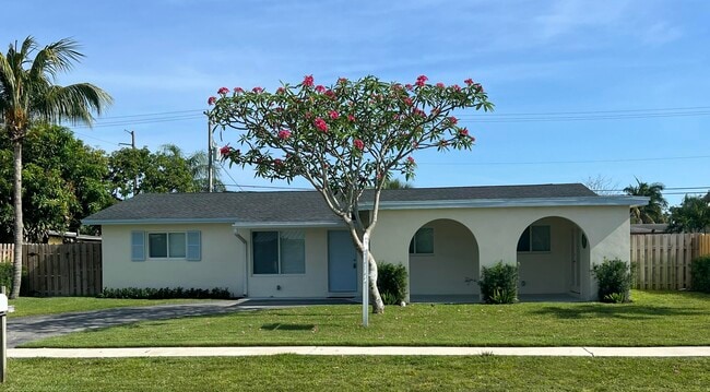 214 SW 3rd St in Boca Raton, FL - Building Photo - Building Photo