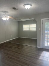 19278 County Rd 927A in Alvin, TX - Building Photo - Building Photo