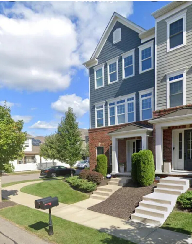 property at 323 Osona Ln