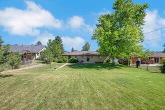 670 E Easter Ave in Centennial, CO - Building Photo - Building Photo