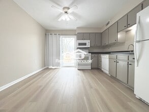 6202 62nd St in Urbandale, IA - Building Photo - Building Photo