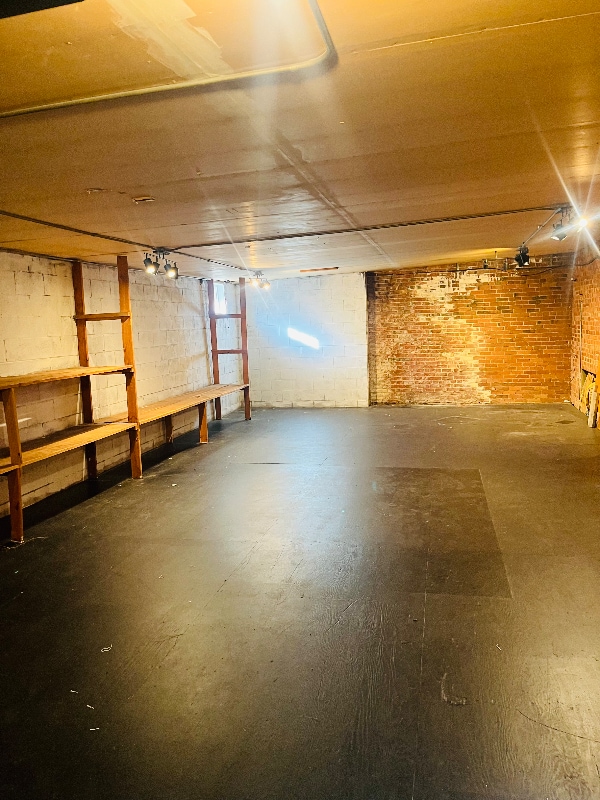 property at 124 S 2nd St