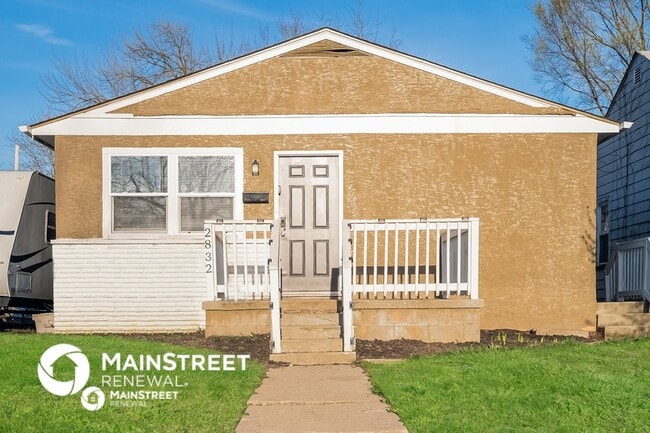 property at 2832 Azelda St