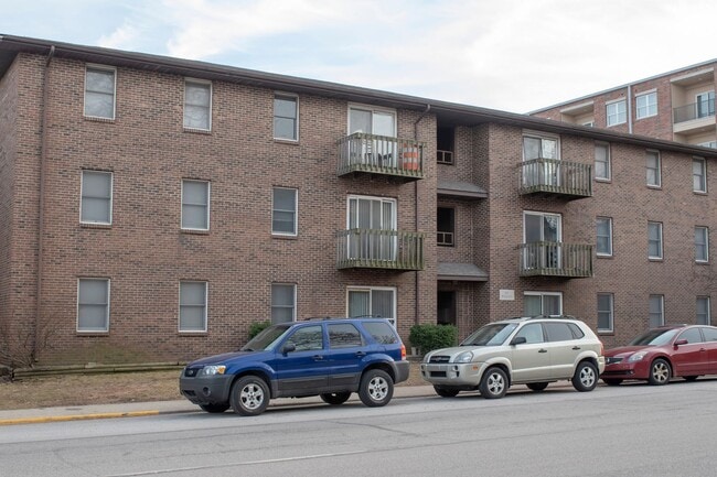 211 in West Lafayette, IN - Building Photo - Building Photo