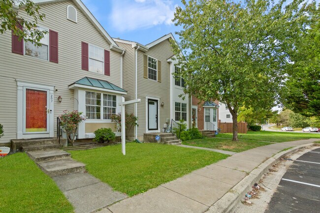 property at 207 Langdon Farm Cir