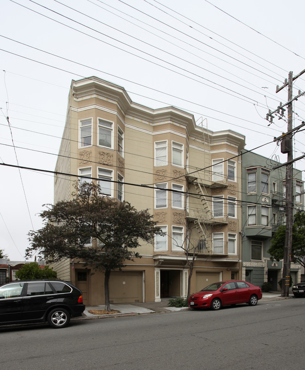 2335 Larkin St in San Francisco, CA - Building Photo