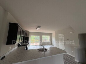 263 Patchwork Dr in Stephenson, VA - Building Photo - Building Photo