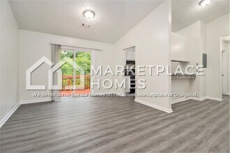 1145 Mainstreet Valley Dr in Stone Mountain, GA - Building Photo - Building Photo