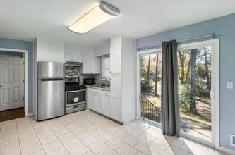 204 W Five Notch Rd in North Augusta, SC - Building Photo - Building Photo
