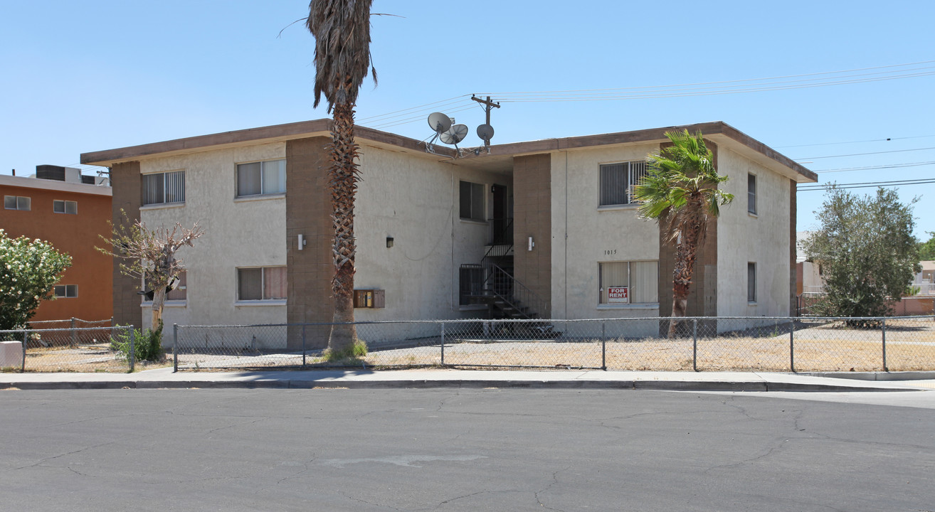 1015 Toni Ave in Las Vegas, NV - Building Photo