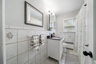 364 Rutland Ave in Teaneck, NJ - Building Photo - Building Photo