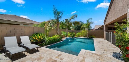 9309 W Orange Dr in Glendale, AZ - Building Photo - Building Photo