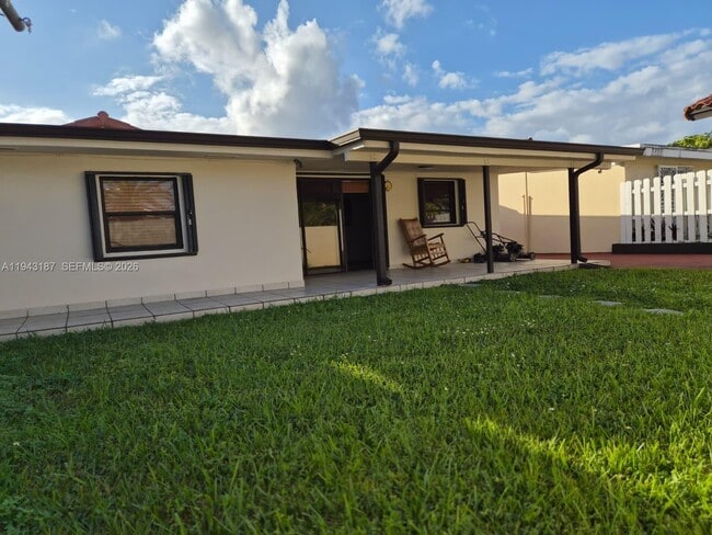 1453 SW 137th Pl in Miami, FL - Building Photo - Building Photo
