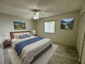 3162 Coral Springs Dr, Unit 4 in Coral Springs, FL - Building Photo - Building Photo