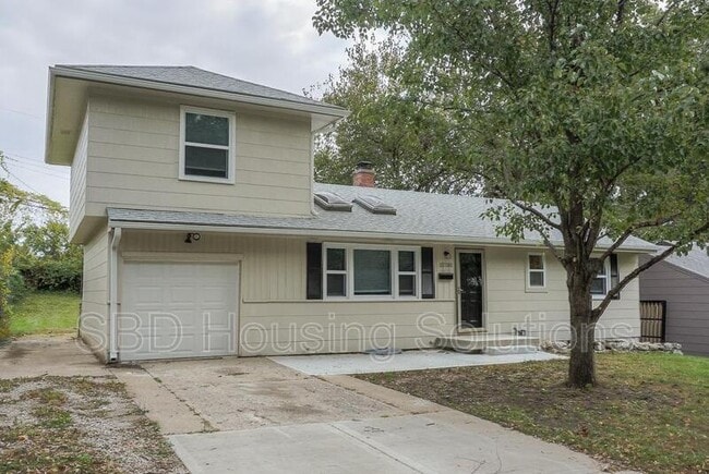 property at 10700 E 29 St S