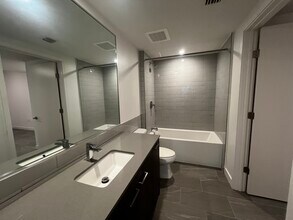 162 NE 23rd St, Unit A1 in Miami, FL - Building Photo - Building Photo