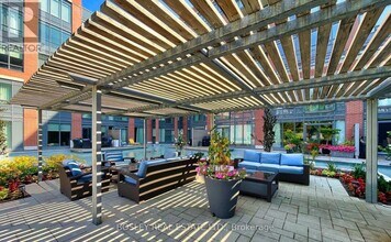 204-7608 Yonge St in Vaughan, ON - Building Photo - Building Photo