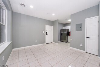 1878 Springfield Ave in Maplewood, NJ - Building Photo - Building Photo