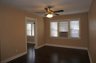 1712 N Indiana Ave-Unit -6 in Oklahoma City, OK - Foto de edificio - Building Photo