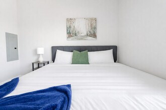 206 N 48th St in Omaha, NE - Building Photo - Building Photo