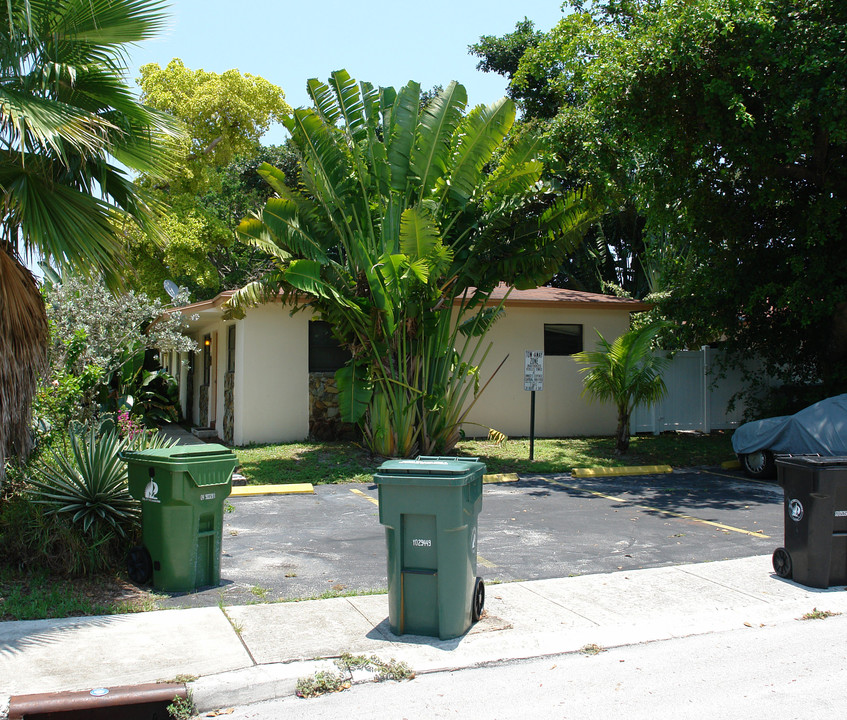 600-612 SW 5th Ave in Fort Lauderdale, FL - Building Photo