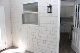 83 Lake Shore Dr in Moultonborough, NH - Building Photo - Building Photo