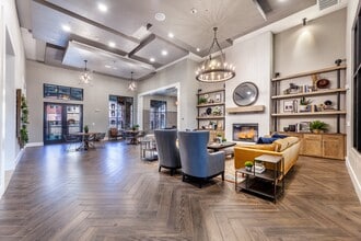 Luxia Craig Ranch in McKinney, TX - Foto de edificio - Building Photo