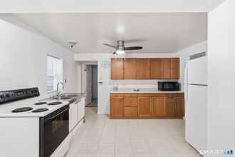 1565 Byam Rd in Cheshire, CT - Building Photo - Building Photo