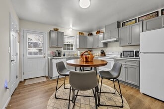 Yorkview Apartments in Gloucester, VA - Building Photo - Building Photo