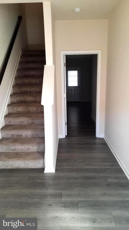 property at 930 Admiral's Quay Dr