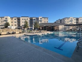 651 North Watters Road in Allen, TX - Building Photo