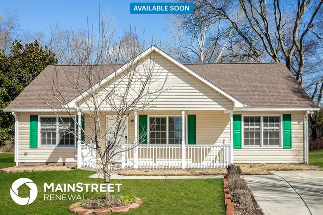 property at 4067 Zebulon Ave SW