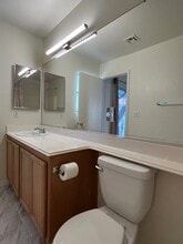 8616 Hidden Pines Ave in Las Vegas, NV - Building Photo - Building Photo