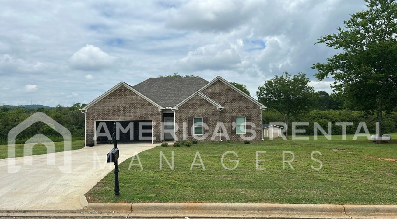 54 Keswick Dr in Eastaboga, AL - Building Photo