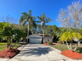 1902 Ashmore Green Dr in Jacksonville, FL - Building Photo