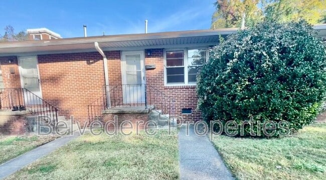 217 McIver St in Greensboro, NC - Building Photo - Building Photo