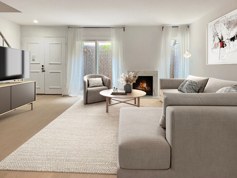 5115 Kester Ave in Sherman Oaks, CA - Building Photo