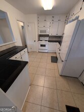 202 Bishop Dr in Marietta, GA - Building Photo - Building Photo