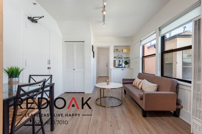 property at 1403 Innes Pl